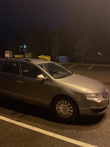 Volkswagen Passat b6 1.9 (2 foto / 9)