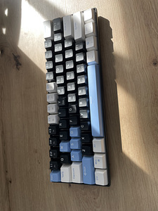 Müüa! Mehaaniline klaviatuur «Magegee” 60% (1 foto / 3)