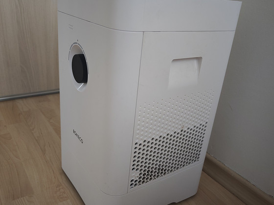 Boneco W200 — õhupesur ja õhuniisutaja