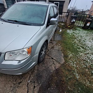 Chrysler grand voyager (4 foto / 8)