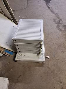 Küttekeha radiaator (4 foto / 5)