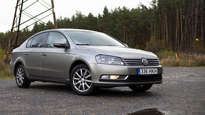VW Passat 1.4 90kw 2013 (1 foto / 6)