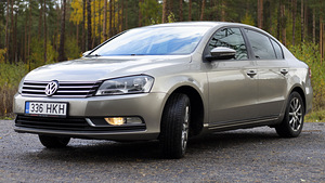 VW Passat 1.4 90kw 2013 (2 foto / 6)