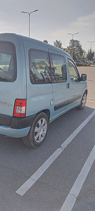 Citroen Berlingo (4 фото из 12)