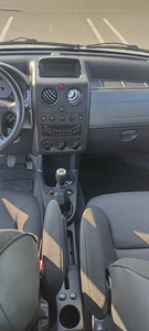 Citroen Berlingo (7 фото из 12)