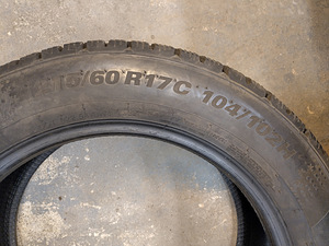 KUMHO 215 60 17C (7 foto / 9)