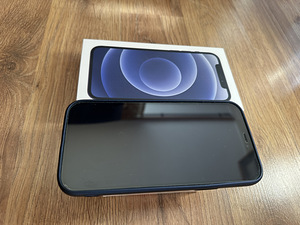iPhone 12 Black (128 GB) Aku 80% (2 foto / 8)