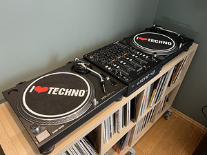 Technics SL-1210MK2 (paar) (1 foto / 6)
