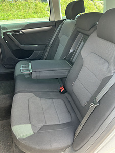 Volkswagen Passat 1.4 LPG 118kW (15 foto / 15)
