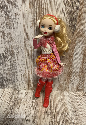 Кукла Ever After High (эпическая зима)