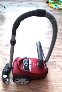 Tolmuimeja PHILIPS Animal care 2200W (5 foto / 5)