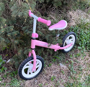 Беговел BIMBO BIKE (3 фото из 5)