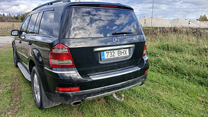 Mercedes gl420 (4 foto / 8)