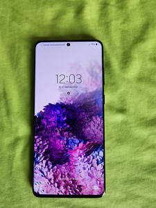 Samsung S20 plus на продажу (5 фото из 5)