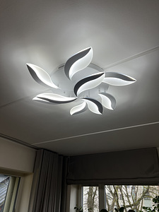 Suurepärases korras LED laelamp puldiga, diam 90cm (3 foto / 6)