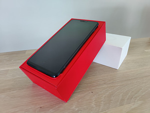 Oneplus 6 - 6GB/64GB (1 foto / 4)