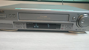 Videomakk JVC HR-DD868EU Dynamic Drum System – VHS Recorder (3 foto / 4)