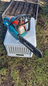 MAKITA (1 фото из 4)