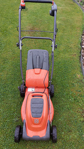 Электрическая газонокосилка HUSGVARNA LC141C (6 фото из 7)