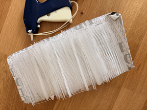 Kaks tekstiilipüstolit ja kinnitused (3 foto / 3)