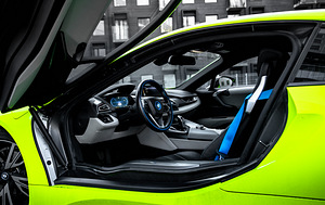 BMW i8 Pure Impulse Rent (5 foto / 6)