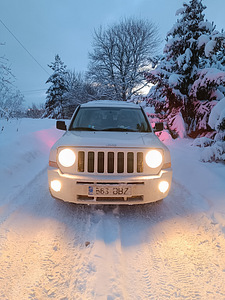 Продам jeep Patriot (1 фото из 15)