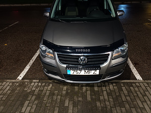 Volkswagen touran (1 foto / 6)