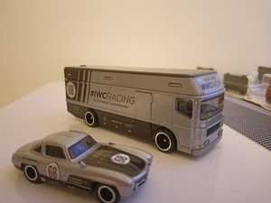 Hot wheels cars (1 foto / 2)