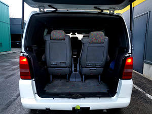 MERCEDES-BENZ V 230 (7 фото из 8)