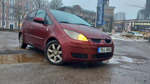 Mitsubishi Colt 2006 1.5d semiautomaatkasti rikkega (1 foto / 8)