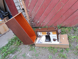 Mittetöötav õmblusmasin Veritas (1 foto / 1)