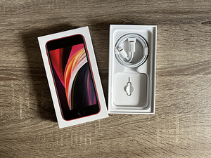 iPhone SE2020 Красный (5 фото из 7)