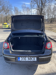 Volkswagen passat (5 foto / 8)