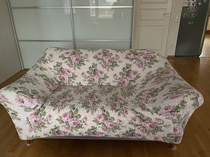 Мягкая мебель (3 фото из 4)