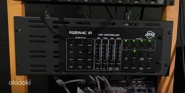 ADJ RGBW4C IR DMX 8-Kanal kontroller