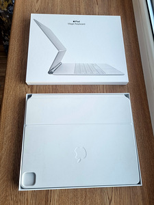 Apple Magic Keyboard for 12,9'' iPad Pro (3rd, 4th, 5h gen) (1 foto / 9)