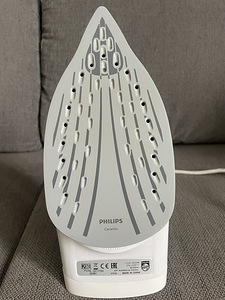 Утюг Philips Easy Speed (2 фото из 2)