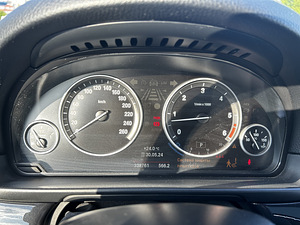 BMW 530 (5 фото из 9)