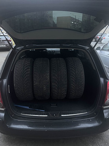 Toyota Avensis 2006 2,2d (7 foto / 7)