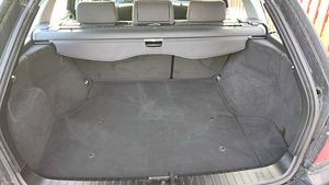 BMW 316 i Touring facelift 1.8 R4 85kW (6 foto / 7)
