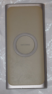 Varavirtalähde powerbank (4 valokuva sivusta 4)