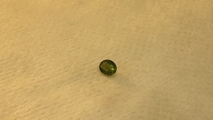 Kromturmaliin; looduslik;0,31ct; roheline-punane; ovaalne (7 foto / 10)