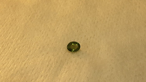 Kromturmaliin; looduslik;0,31ct; roheline-punane; ovaalne (8 foto / 10)