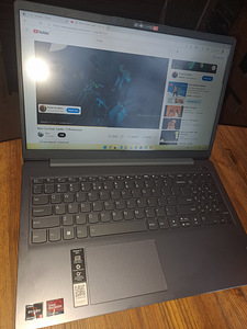 Lenovo ideapad 3 (15") (4 foto / 4)