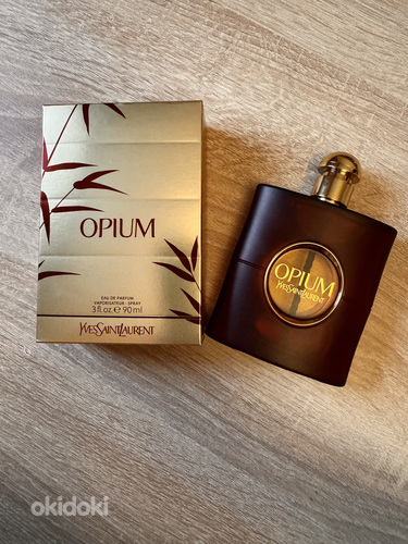 Yves Saint Laurent Opium EDT parfüüm naistele