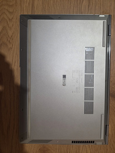 Asus Zenbook 14 Oled (UX3402Z) (6 foto / 8)