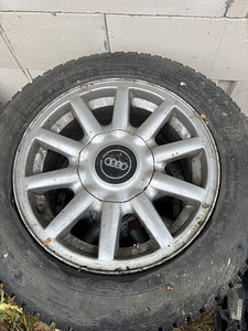 Audi rattad R15 (1 foto / 2)