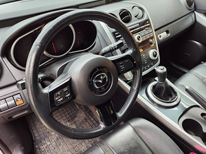 Mazda CX-7 (varuosadeks) (6 foto / 7)