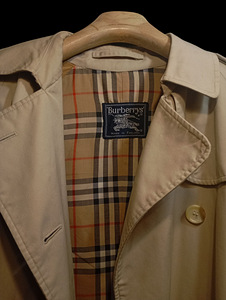 Burberry Naiste trench mantel (1 foto / 7)