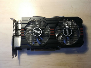 Asus GeForce GTX 650 Ti Boost DirectCU II 2GB Graafikakaart (2 foto / 10)